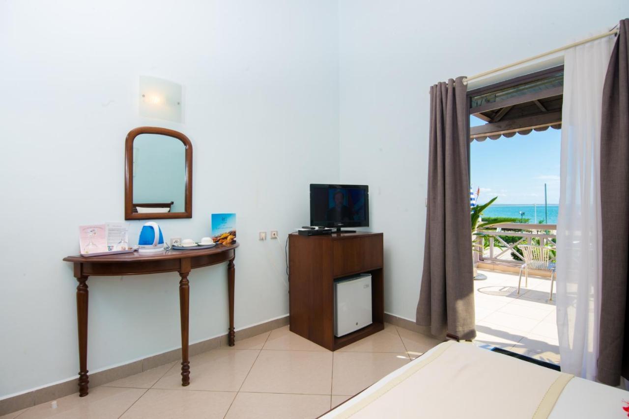 La Cigale Hotel Foulpointe Екстериор снимка